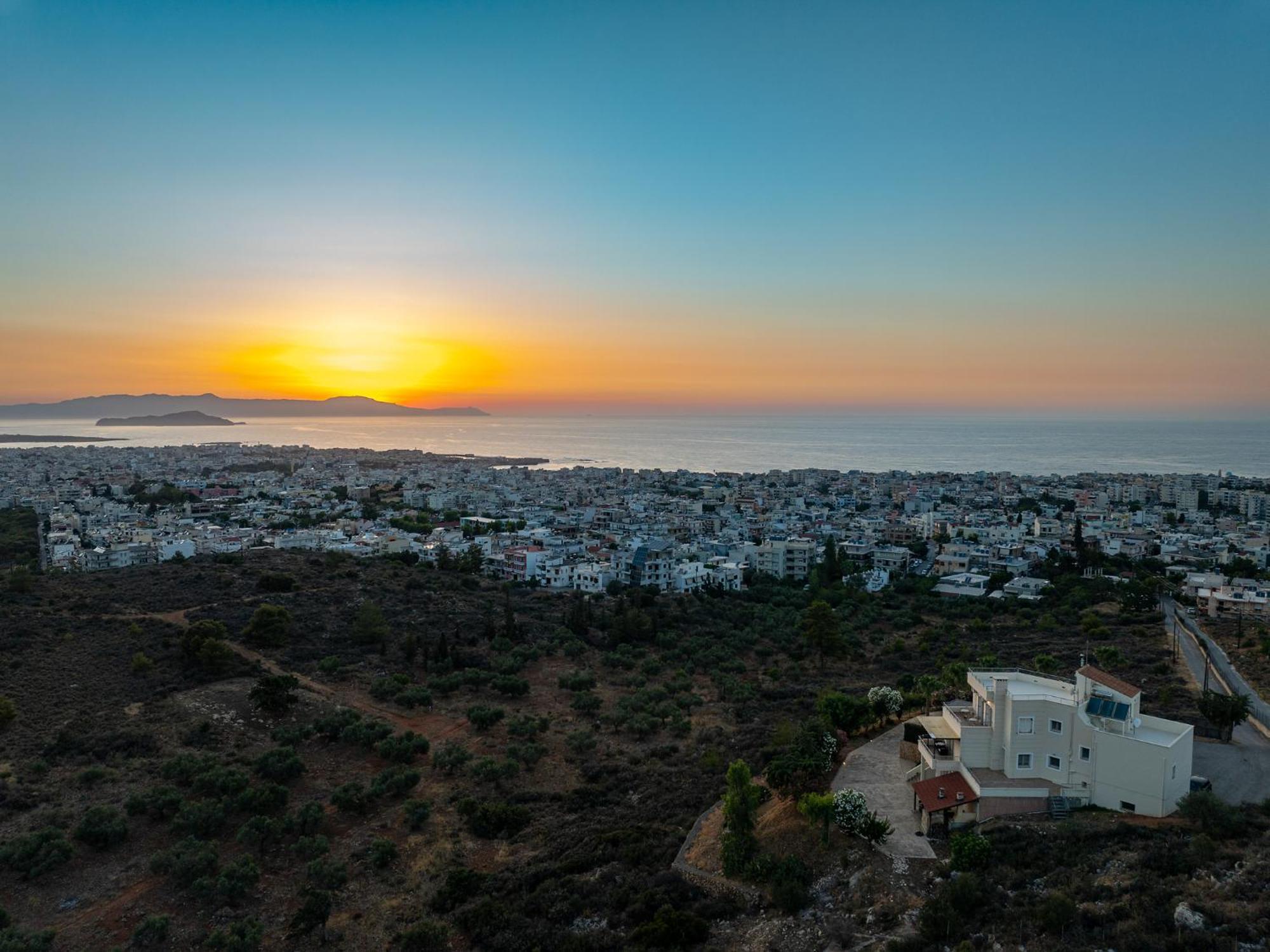 Karmilos Hill Villa Ханья Экстерьер фото