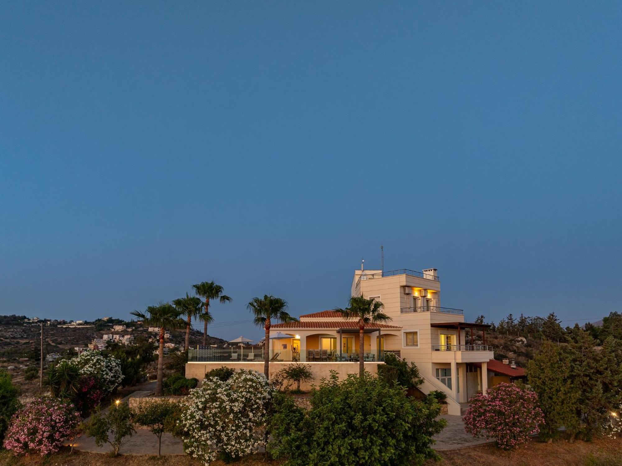 Karmilos Hill Villa Ханья Экстерьер фото