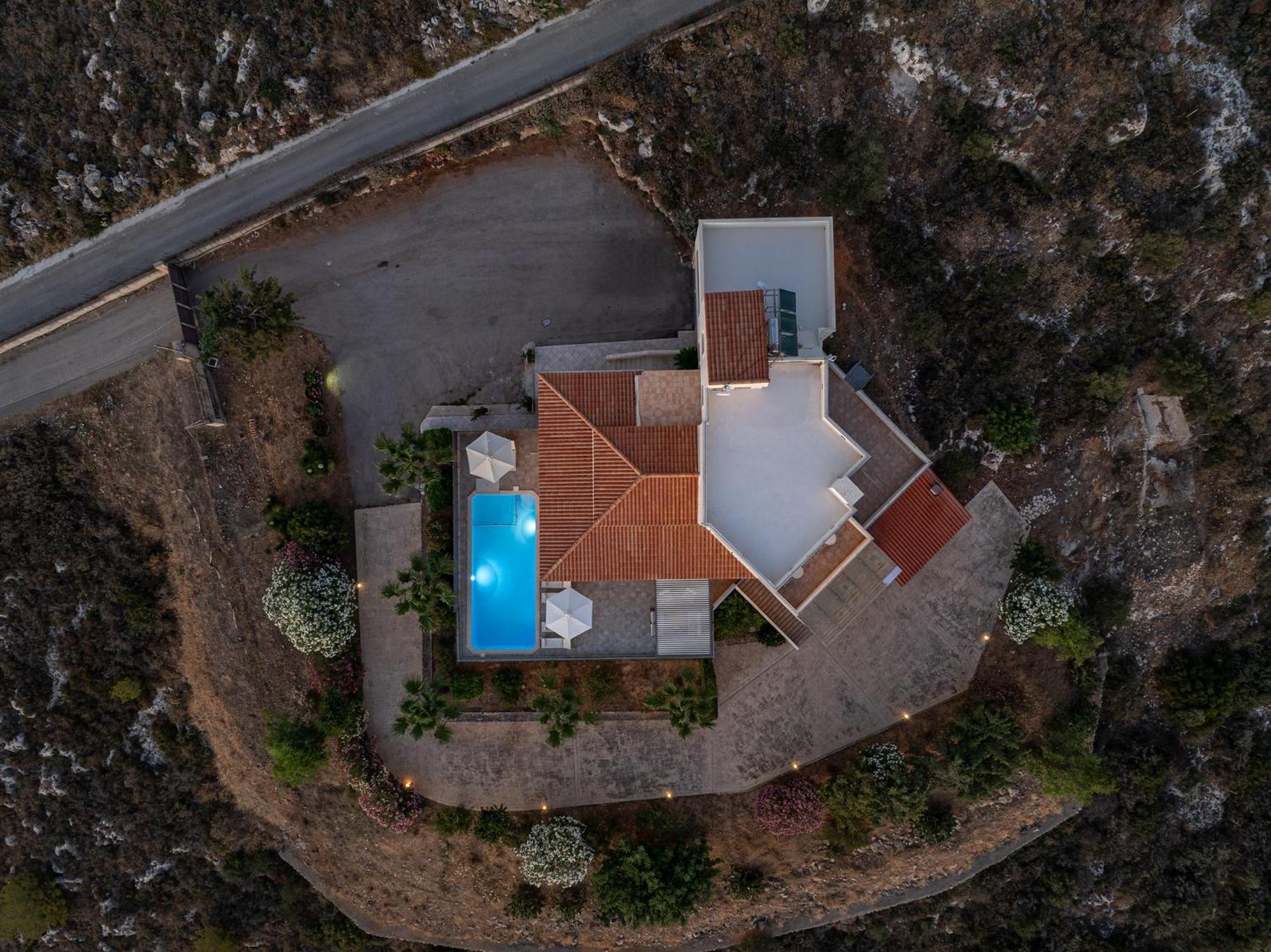 Karmilos Hill Villa Ханья Экстерьер фото